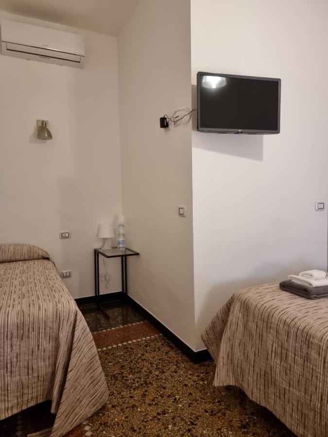 House Leomar Di Sara Genua